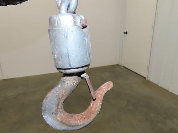 Yale KEL Electric Chain Hoist 1/2 Ton 16 FPM 9' Lift 110 Volt Manual Trolley