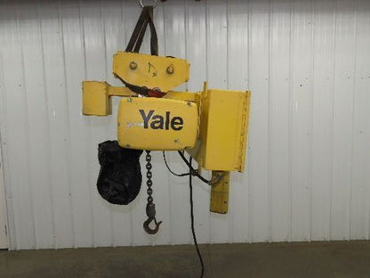 Yale KEL Electric Chain Hoist 1/2 Ton 16 FPM 9' Lift 110 Volt Manual Trolley