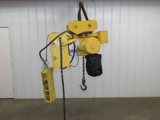 Yale KEL Electric Chain Hoist 1/2 Ton 16 FPM 9' Lift 110 Volt Manual Trolley