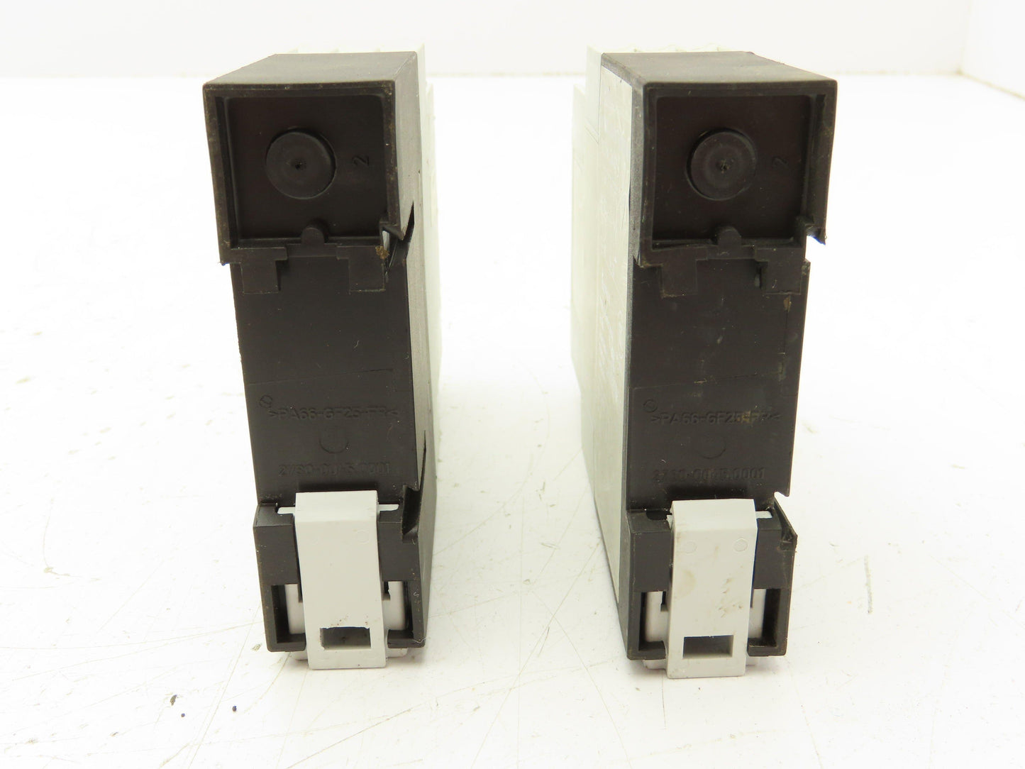 Eaton EMT6 Thermistor Motor Protection Relay 24V Lot of 2