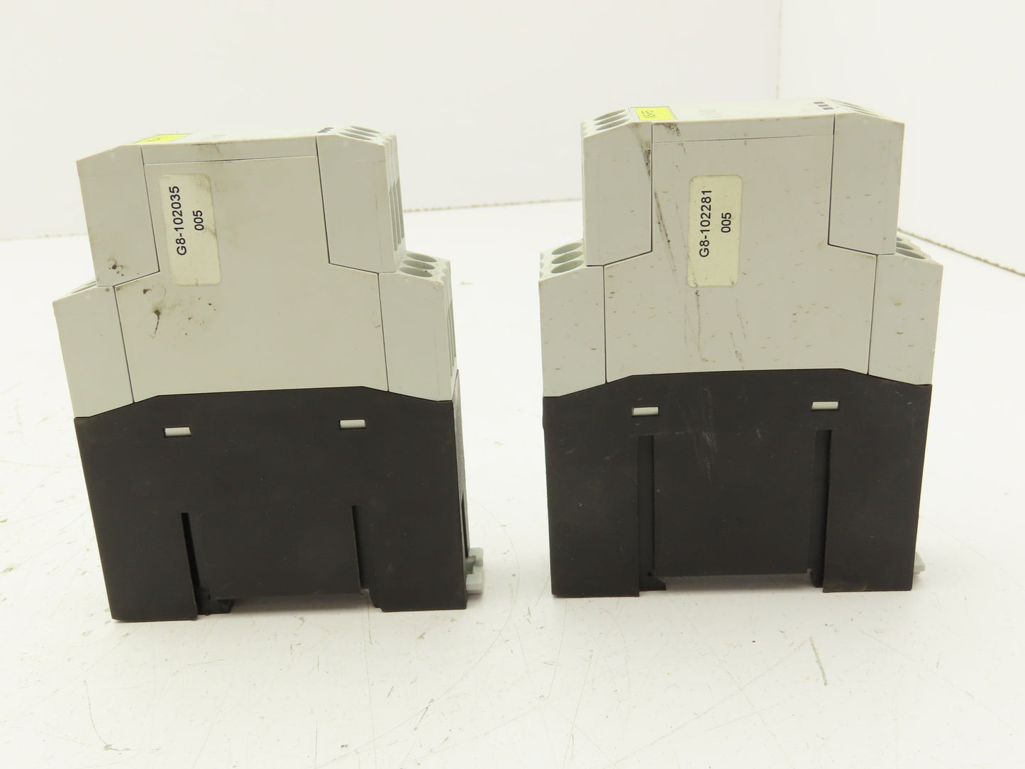 Eaton EMT6 Thermistor Motor Protection Relay 24V Lot of 2