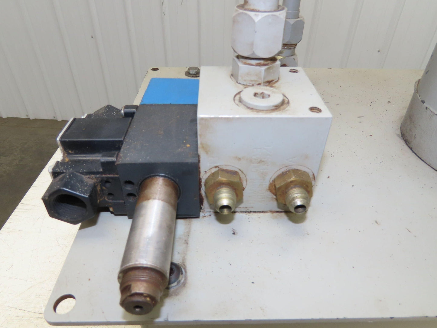 Vickers PSSP System-Pak II Hydraulic Power Unit 12gal 5gpm Pump 1000psi 3Hp 460V