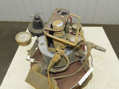 Graco Triton 1:1 150 Air Spray Package Diaphragm Pump Pail Mount Wood Finish