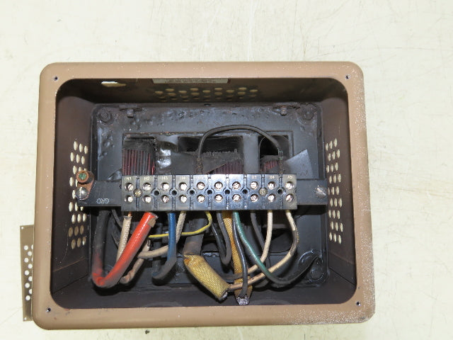 Sola 63-23-220-8 Mini/Micro Computer Power Supply Constant Volt Transformer 2KVA