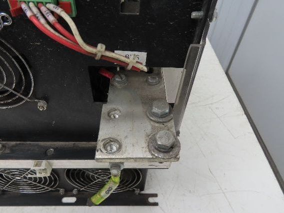 Unico 2400 AC Modular Inverter Drive 300HP 3Ph 480V 112604 ECL0