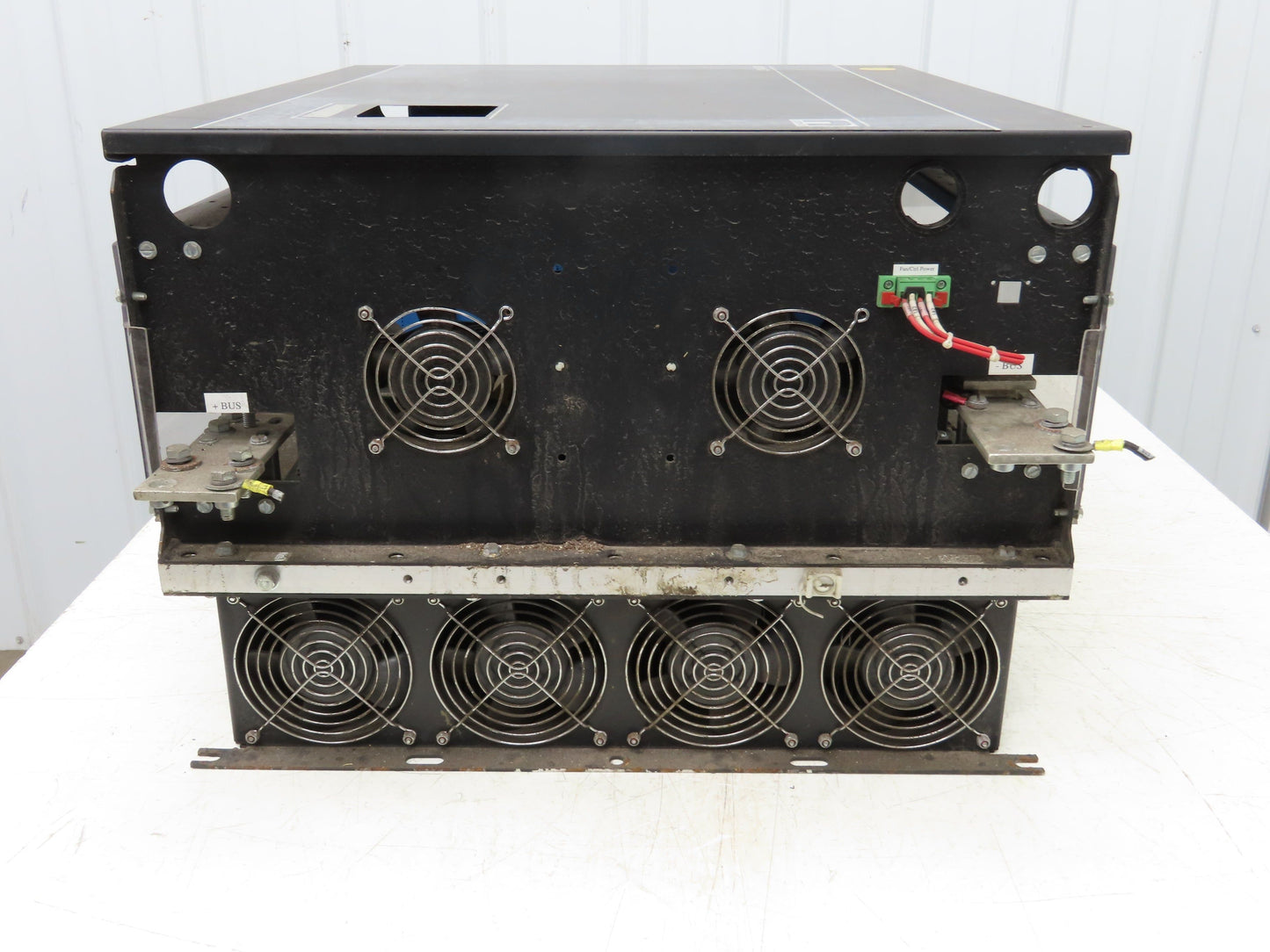 Unico 2400 AC Modular Inverter Drive 300HP 3Ph 460V 112604 ECL0