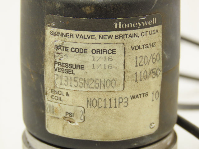 Honeywell Skinner 71315SN2GN00 Solenoid Valve 3 Way 1/4" NPT NC 120V 200PSI