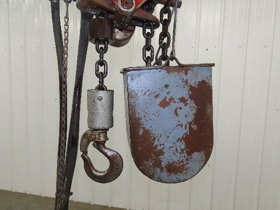 Chicago Pneumatic 1/4 Ton 500Lb Power Vane Air Chain Hoist 11' 2" Lift Pendant