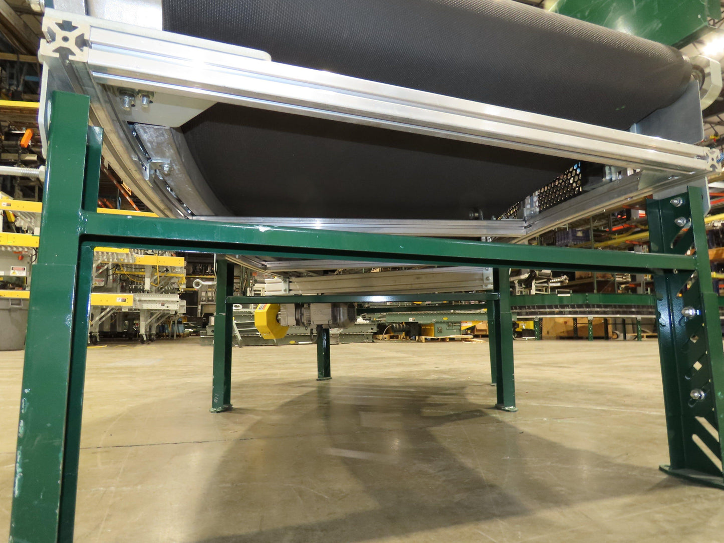 Transnorm TS1500/140 45° RH Curve 32" Belt Conveyor 300 FPM Belt Drive 460V 3PH