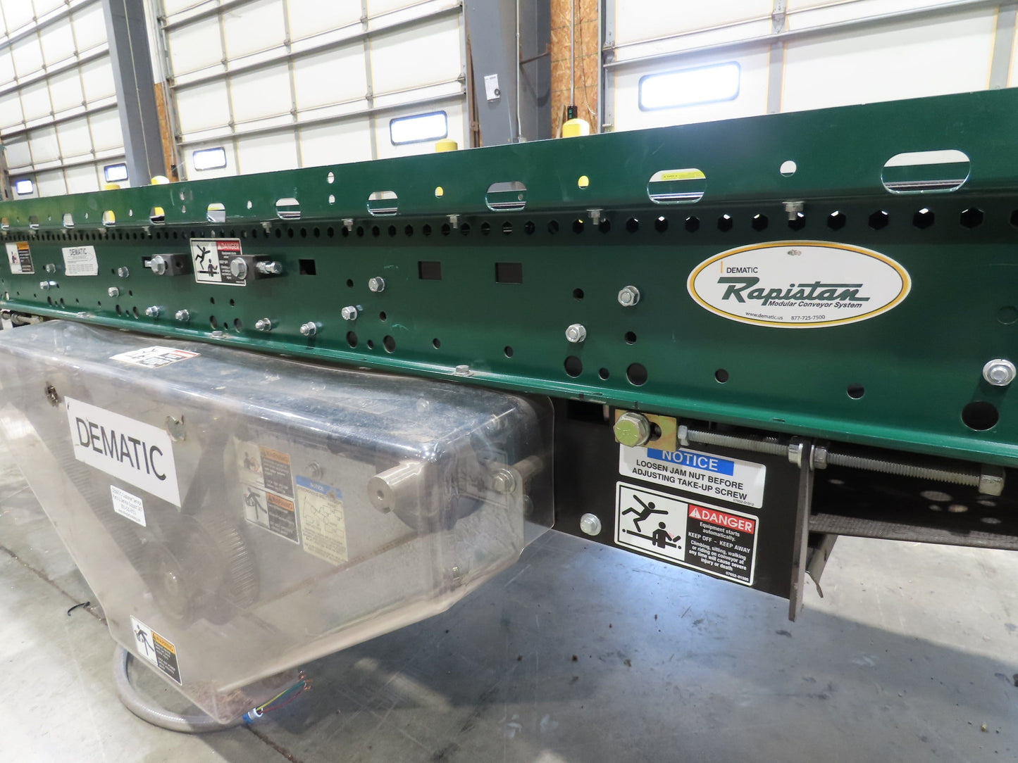 Dematic Rapistan 31"x 18' Gapper Conveyor 26" Belt 3-Speed 235-335fpm Belt Drive