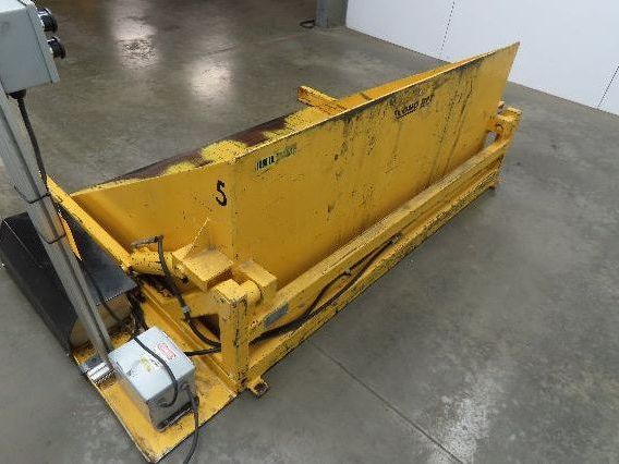 Econo Lift DO-HPT10 Drive On High Point Tilter Tote Tipper 1000lb 120V  90°