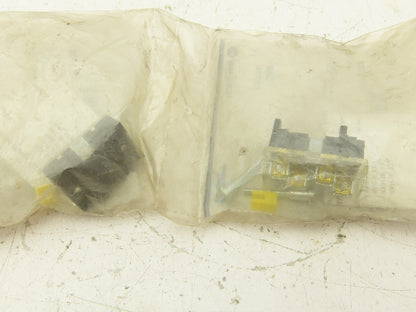 Allen Bradley 800t-Q10W White Pilot Indicator Light Contact Block 30mm Lot of 2