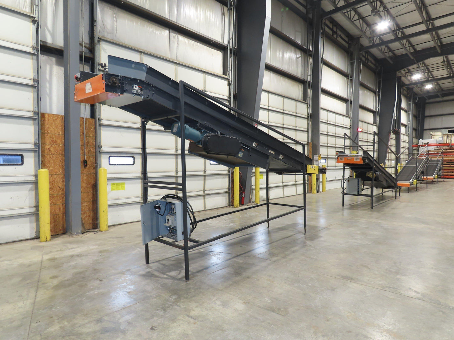 Alvey 28"x 17' Slider Bed 24" Belt Incline Conveyor Variable Speed Drive 460V