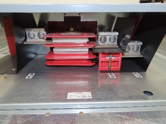 Square D HCM I-Line Panelboard Breaker Box 600 Amp 600V 30 Space Main Lug