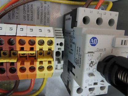 Dematic Manual Motor Circuit Breaker Contactor Disconnect Box 480V 140M-C2E-B40