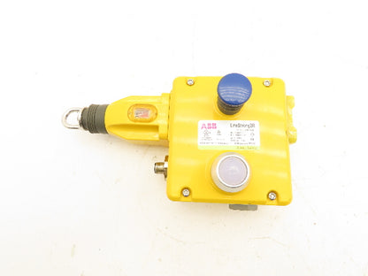 ABB Jokab Safety LineStrong3R Rope Pull Grab Cable Switch E-Stop 2TLA050208R1232