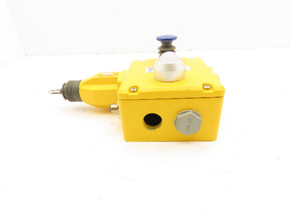 ABB Jokab Safety LineStrong3R Rope Pull Grab Cable Switch E-Stop 2TLA050208R1232