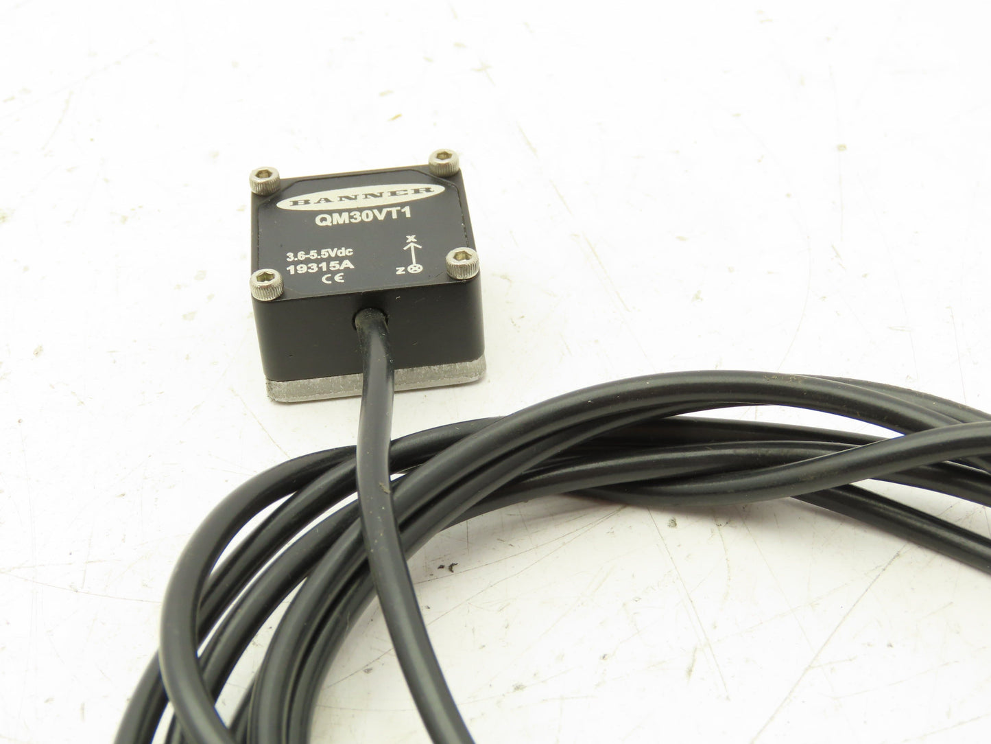 Banner QM30VT1 Industrial Vibration Temperature Sensor Magnetic Mount 80" Cord