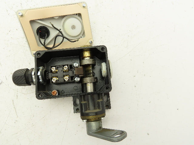 Siemens 38E7 160-1BD00-0A81 Rope Pull Grab Cable Switch 2-Way 3-Position 400V