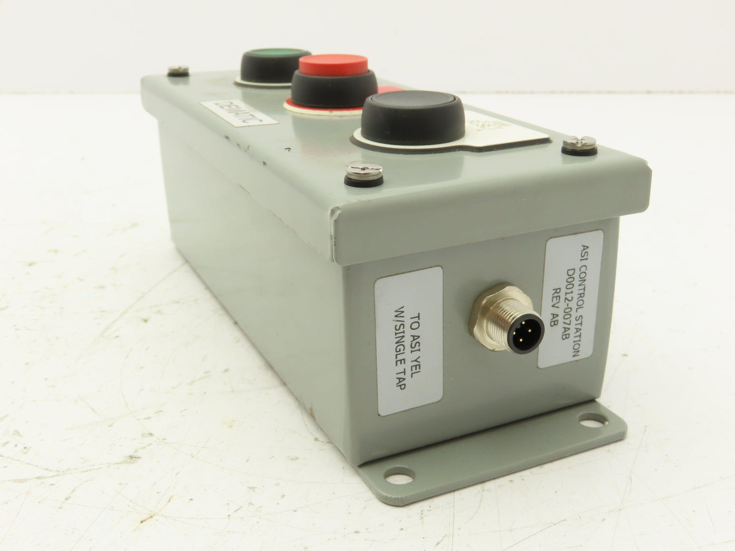 SCE-3PBI Pushbutton Control Station Enclosure Start/Stop/Reset 3-Button Box