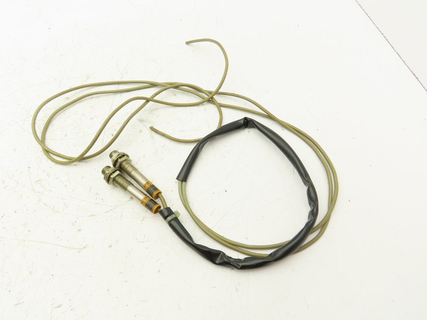 Omron TL-XP2 Proximity Sensor Switch  Lot of 2