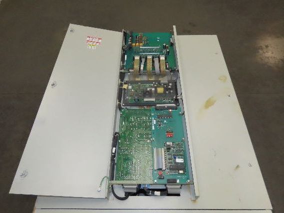 Allen Bradley 1395-B81-EN-P50 DC Controller Drive 300HP 500VDC AB 460V Input 3Ph