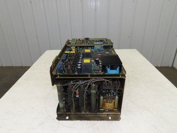 Fanuc A06B-6044-H009 Okuma AC Spindle Servo Drive A20B-0008-0030/05C