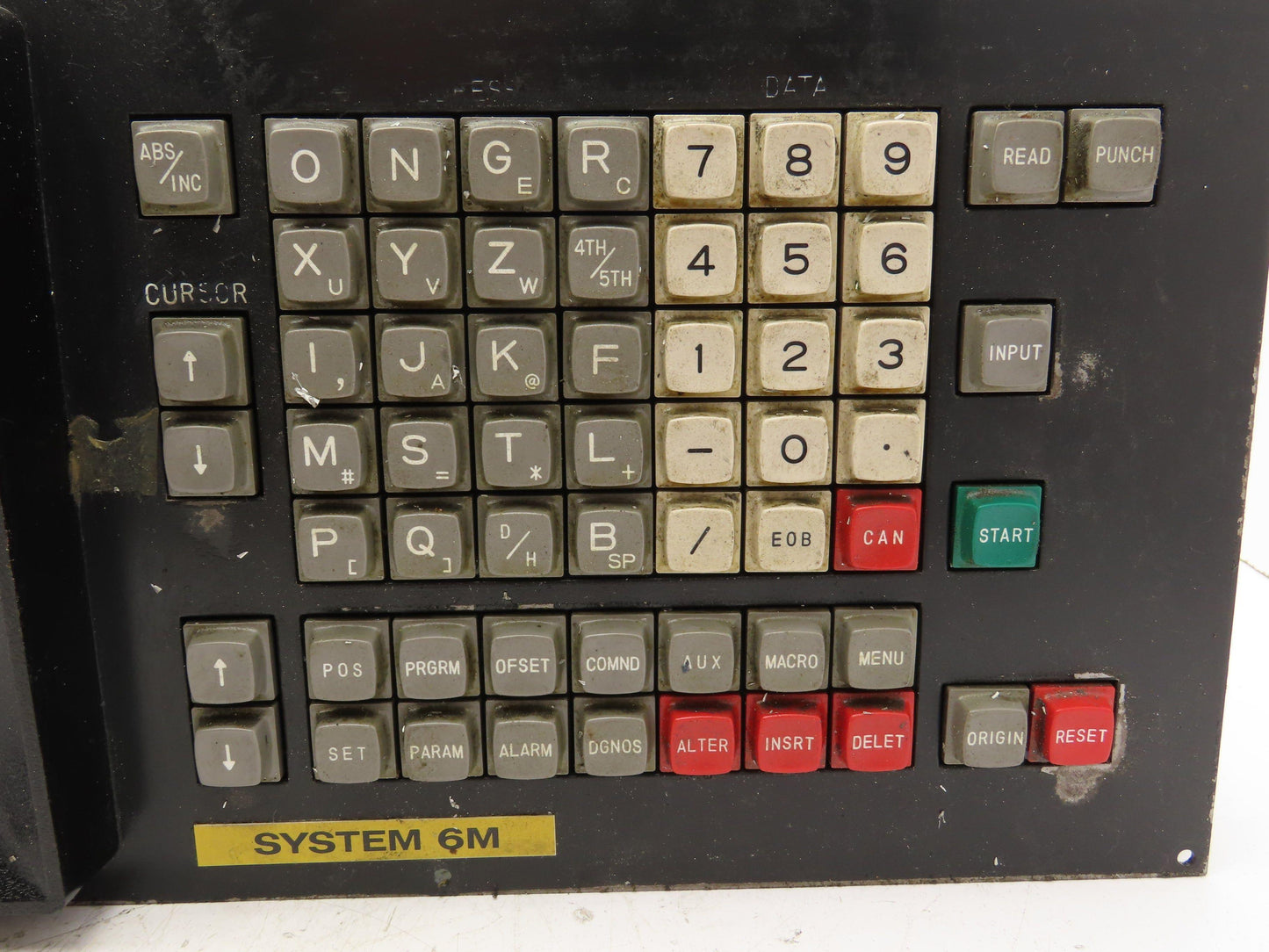 Fanuc A02B-0060-C032 MDI/CRT Operator Interface Keyboard Control Panel 9" Screen