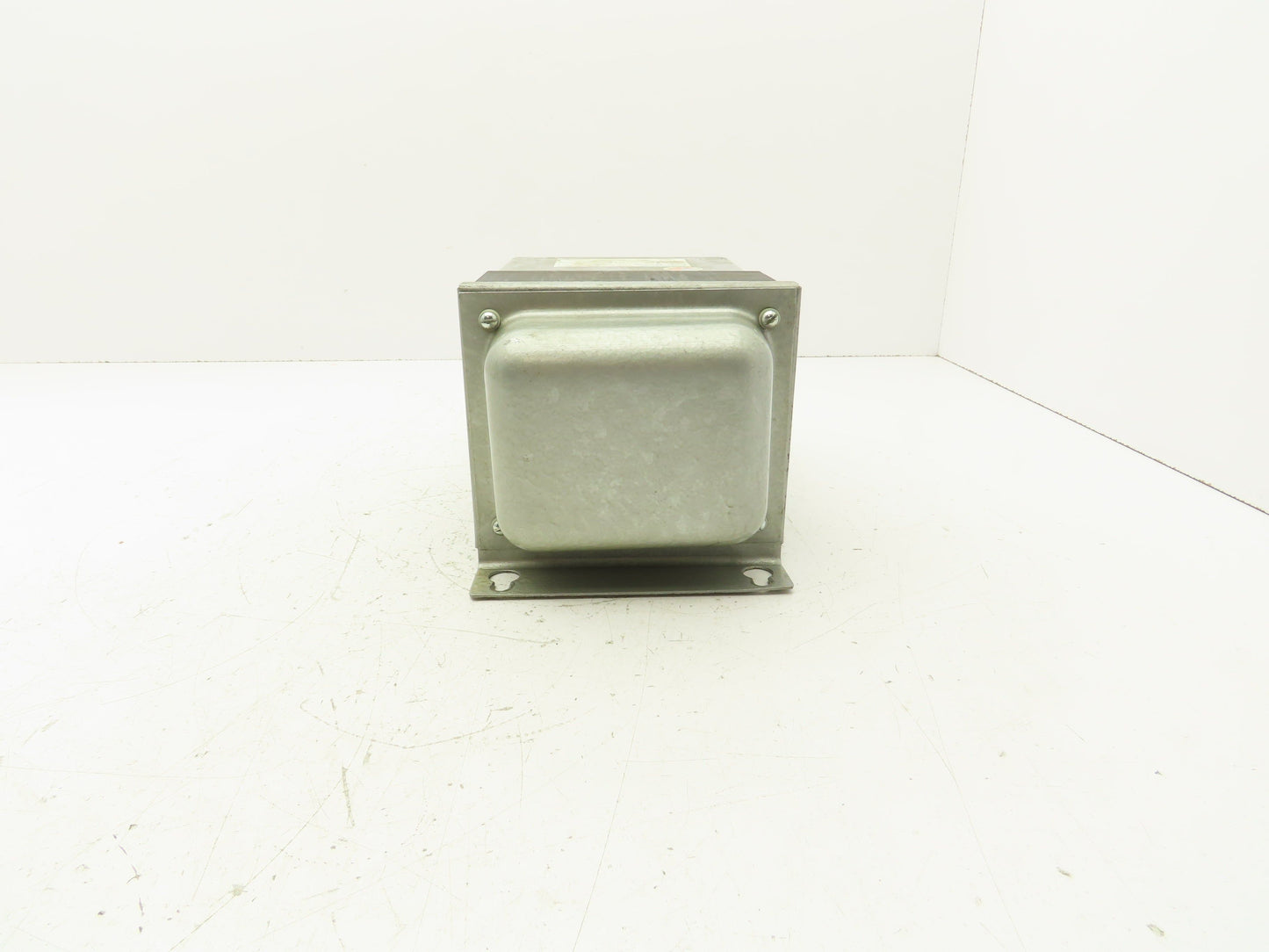 Dongan 80-1045 Single Phase Transformer 2KVA HV 240x480V LV 120/240V 1PH Type 3R