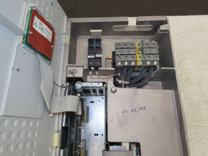 Siemens 6SE7024-7ED61-Z Simovert MasterDrive AC Drive 22kw 30 HP 480V 3Ph