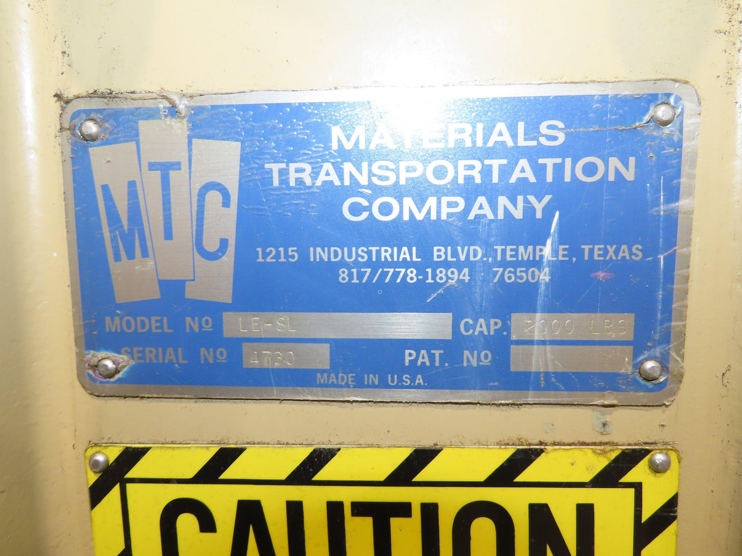 MTC Hydraulic Tote Dumper 2-Bin 1/2 Yd Hopper Tipper 2000Lb 3Hp 460V