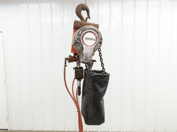 Gardner Denver 1.5 Ton 3000Lb Rotary Motor Air Chain Hoist 10' Lift Hook Mount