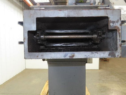 Shin Myung Magnetic Chip Conveyor with Drag Chain Scraper 14"x51" Infeed 220V