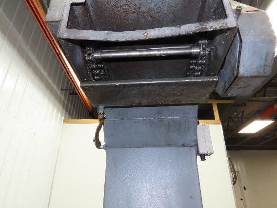 Shin Myung Magnetic Chip Conveyor with Drag Chain Scraper 14"x51" Infeed 220V