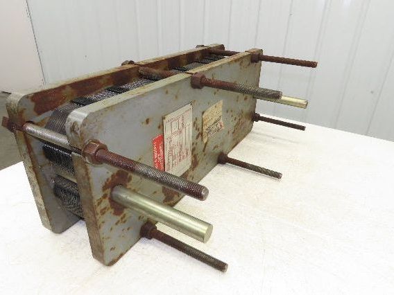 ITT Bell & Gossett GPX161-051 Plate Heat Exchanger 150 PSI 2" NPT 32"x 12"