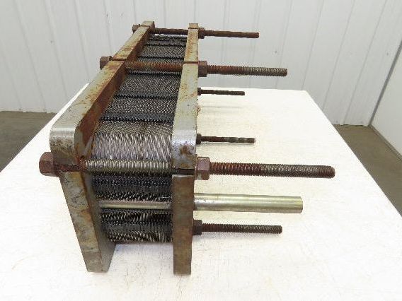 ITT Bell & Gossett GPX161-051 Plate Heat Exchanger 150 PSI 2" NPT 32"x 12"
