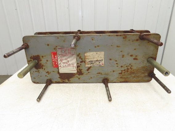 ITT Bell & Gossett GPX161-051 Plate Heat Exchanger 150 PSI 2" NPT 32"x 12"