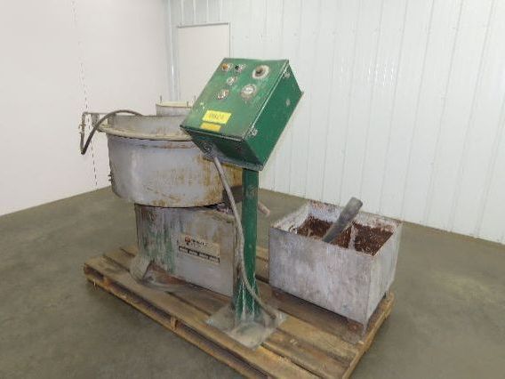 Gyromatic G-5D Vibratory Finisher Mixed Media 5Hp 230/460V 3Ph Tumbler