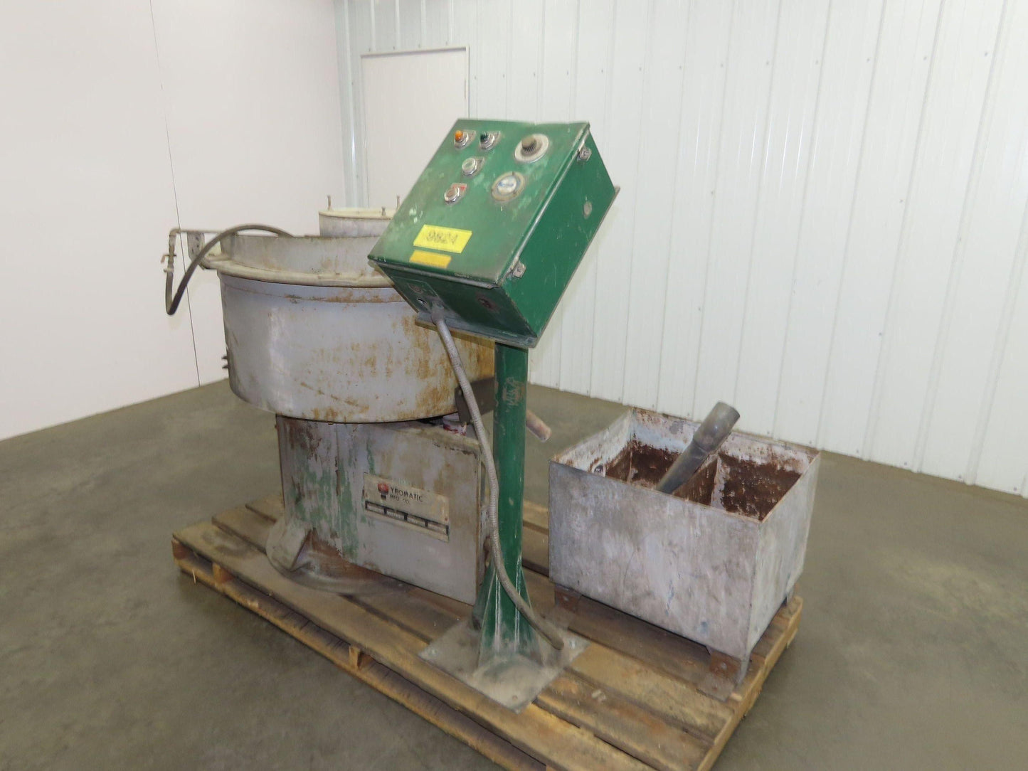 Gyromatic G-5D Vibratory Finisher Mixed Media 5Hp 230/460V 3Ph Tumbler