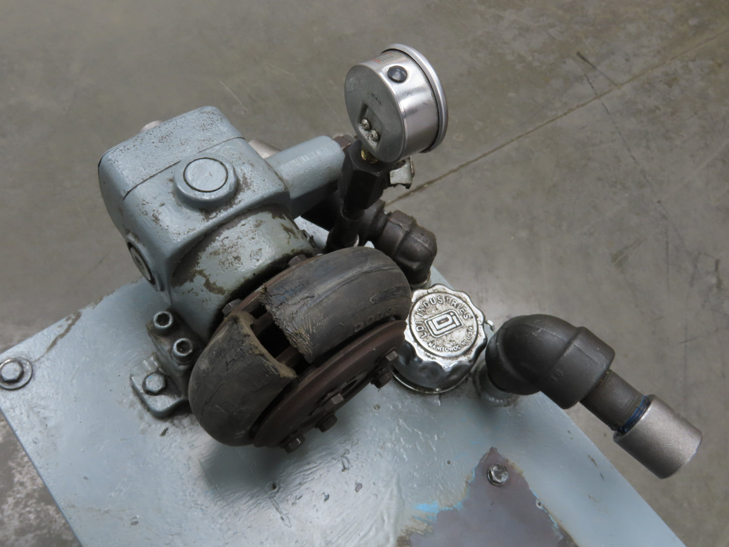 Continental PVR1-8B10 Hydraulic Power Unit 20 Gal 1000psi 8gpm Pump -No Motor