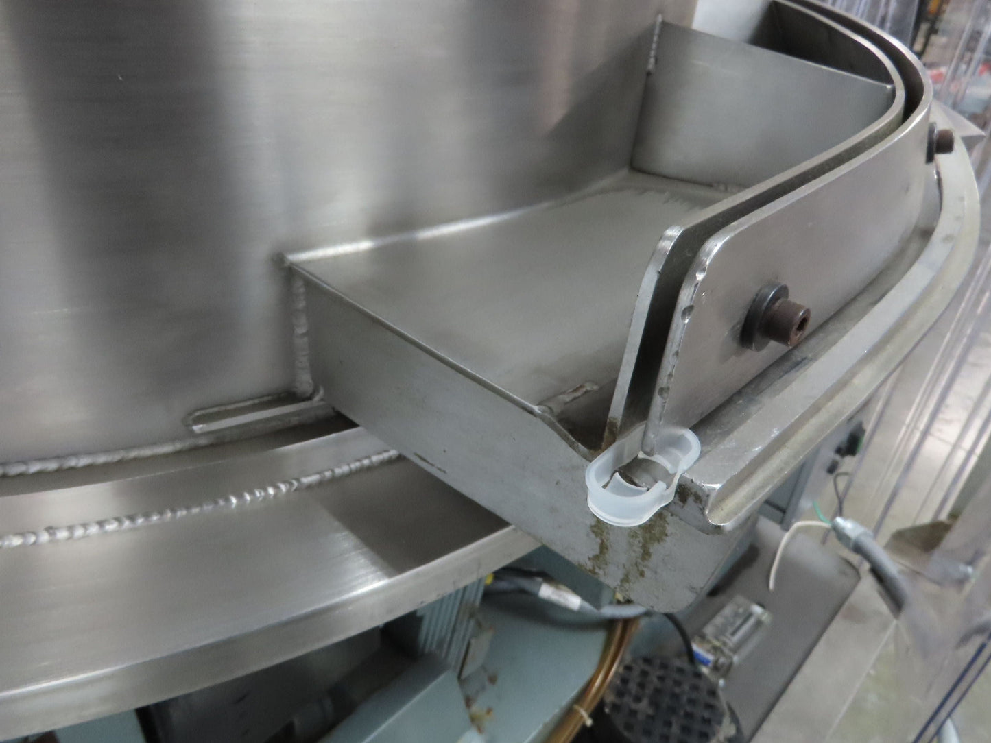 Vibracraft Vibratory Parts Feeder 30" Stainless Bowl Bottle Cap Sorter 115V