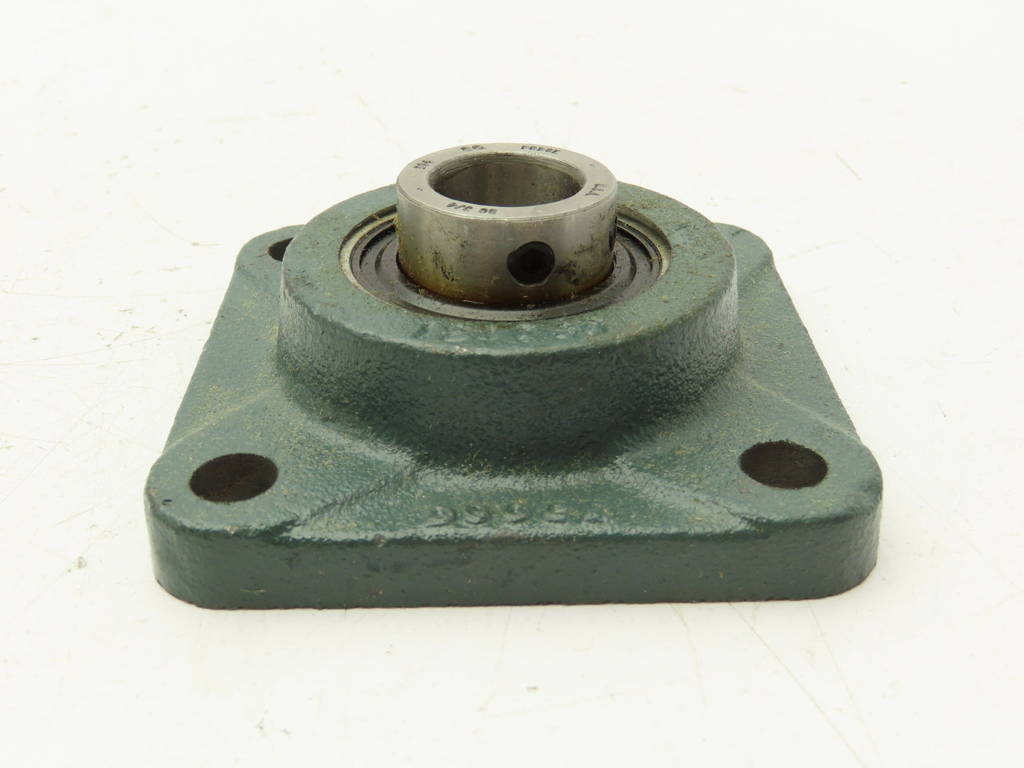 Dodge 124100 4-Bolt Flange Mount Bearing 3/4" Bore Lot of 2