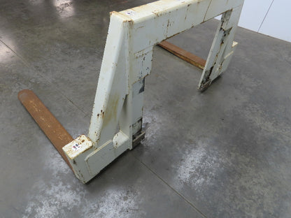 Cascade Fixed Fork Spreader Class 4 Type 84" OD 6x47" Forks 48" Carriage