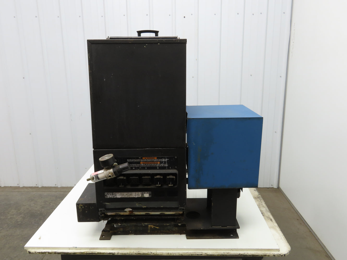 Nordson 3960V Vista Hot Glue Melt Machine 3 Phase 240V