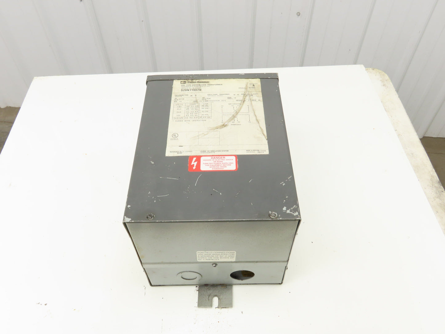 Cutler Hammer S20N11S07N Transformer 7.5KVA Hv 240x480V Lv 120/240V 1PH 3R