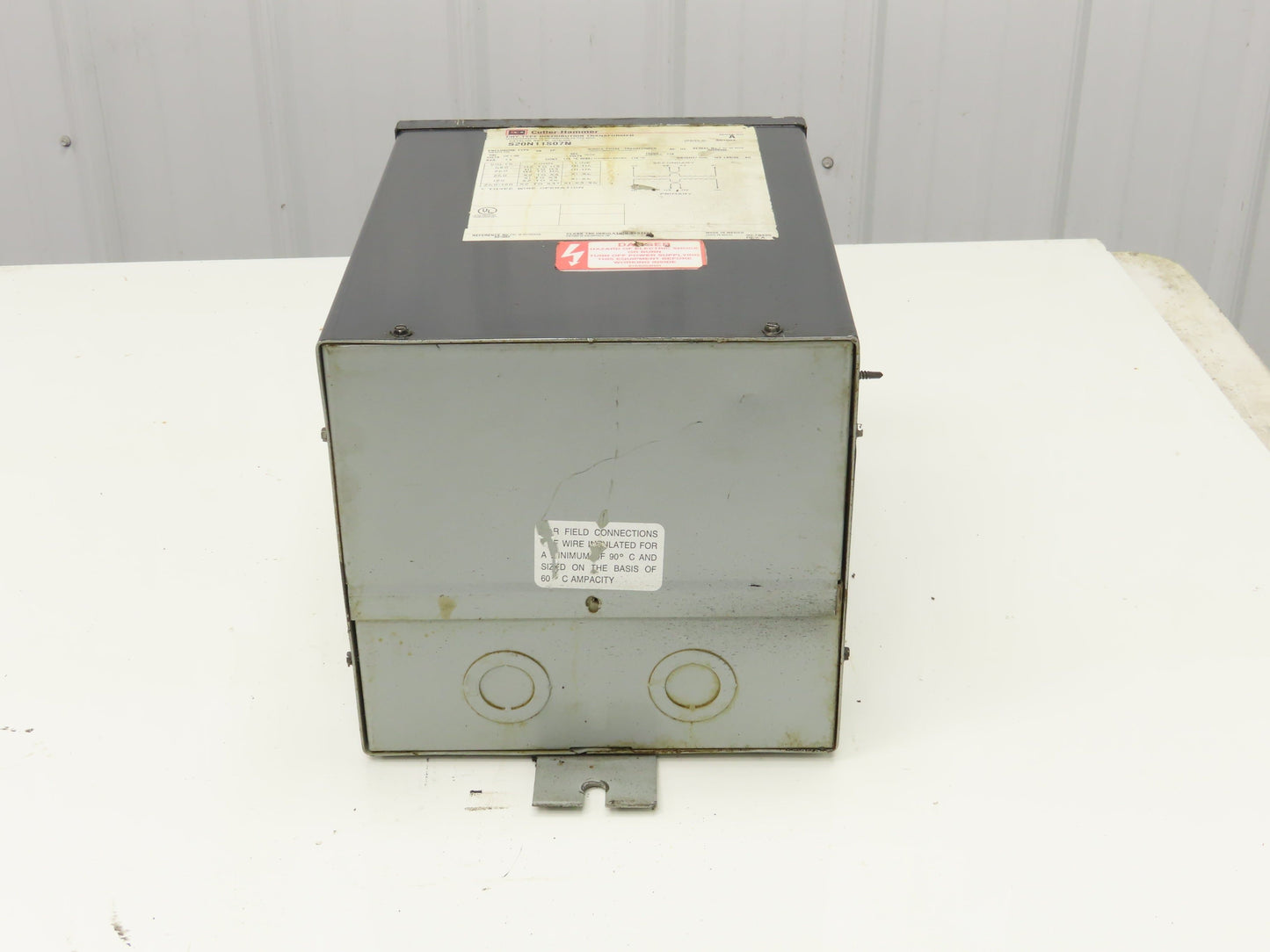 Cutler Hammer S20N11S07N Transformer 7.5KVA Hv 240x480V Lv 120/240V 1PH 3R