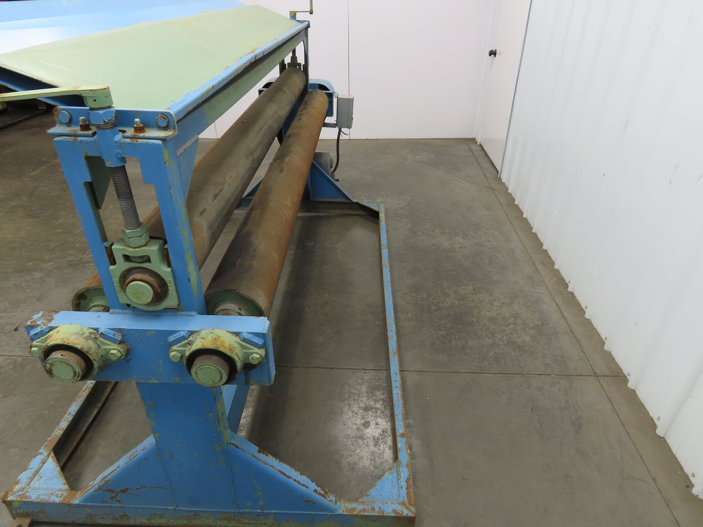 Sheet Metal Straightener 84" Rollers Power Feeder 3 Roll 230/460V 3Ph
