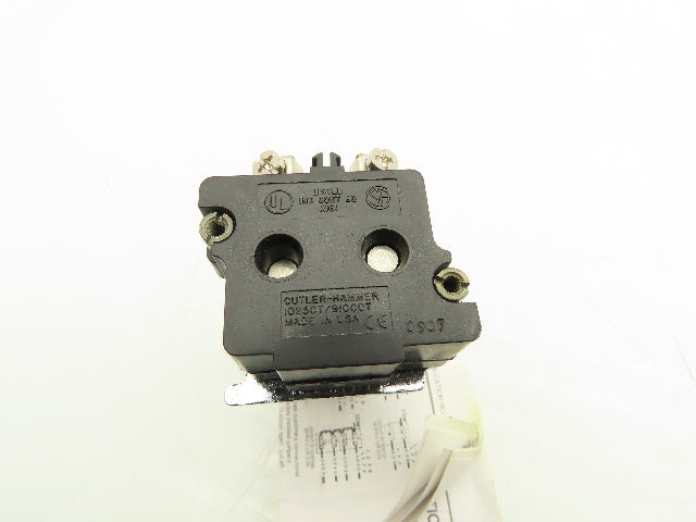 Eaton Cutler-Hammer 10250T6097 Illuminated Selector Switch 4-Position 30mm