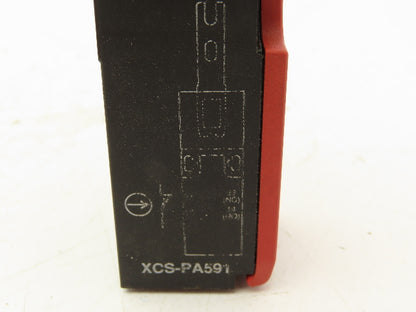 Telemecanique XCS-PA591 Interlock Safety Switch w/Key 240V