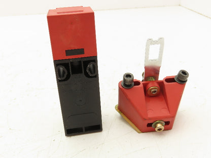 Telemecanique XCS-PA591 Interlock Safety Switch w/Key 240V